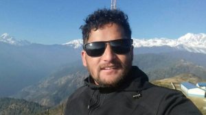 को हुन नेकपा अध्यक्ष दाहाललाई जुत्ता प्रहार गर्ने