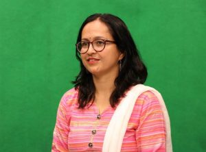 प्रकृतिले पनि झोपडीमै किन चटक देखाउँछ!? प्रकृतिले पनि झोपडीमै किन चटक देखाउँछ!?
