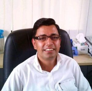 कैलालीका प्रमुख जिल्ला अधिकारी रिजाललाई कोरोना संक्रमण कैलालीका प्रमुख जिल्ला अधिकारी रिजाललाई कोरोना संक्रमण