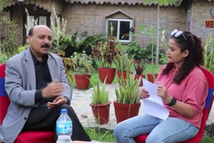 देश बनाउन नायकको आवश्यकता नभई जनता जागरुक भए पुग्छ : वरिष्ठ अधिवक्ता त्रिपाठी