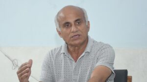 डा. गोविन्द केसीले गरे अनशन स्थगित