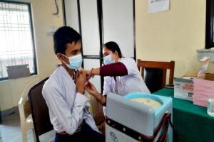 १२ वर्ष मुनिका बालबालिकालाई आजदेखि फाइजर खोप दिइने