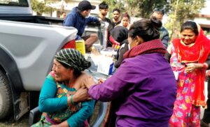 धनगढीमा घरमै कोरोनाविरुद्धको खोप