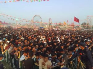 धनगढीमा जारी सुदुरपश्चिम महोत्सवमा शनिबार अत्यधिक भिड धनगढीमा जारी सुदुरपश्चिम महोत्सवमा शनिबार अत्यधिक भिड