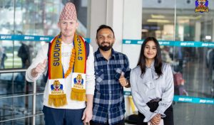 एनपिएल खेल्न सुदूरपश्चिम रोयल्सका मक्मलेन नेपाल आइपुगे एनपिएल खेल्न सुदूरपश्चिम रोयल्सका मक्मलेन नेपाल आइपुगे