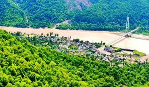 परराष्ट्रमन्त्री राणाले कैलालीको चिसापानीमा केबलकारको शिलान्यास गर्दै परराष्ट्रमन्त्री राणाले कैलालीको चिसापानीमा केबलकारको शिलान्यास गर्दै