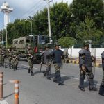 कर्फ्यु आदेश क्रमशः खुकुलो गर्दै सेना कर्फ्यु आदेश क्रमशः खुकुलो गर्दै सेना