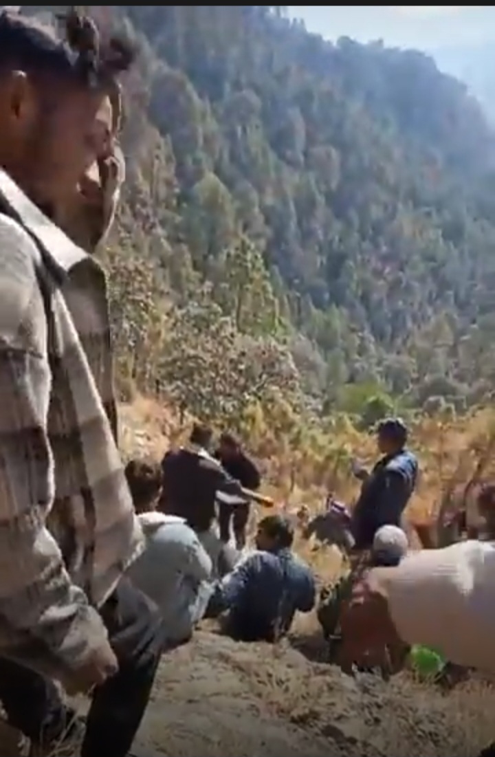 बैतडीमा जिप दुर्घटना : थुप्रै घाइते, केहीको मृत्युको आशंका