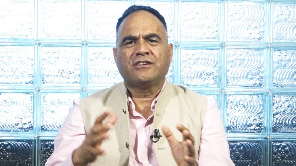 नैनसिंह महरको आरोप : सरकारले दुईतिहाइको दम्भ देखाएर जनताका समस्या भुल्यो