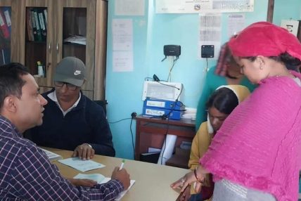 धनगढीको विशेषज्ञ वडा स्वास्थ्य क्लिनिकबाट २७ हजार बढी लाभान्वित