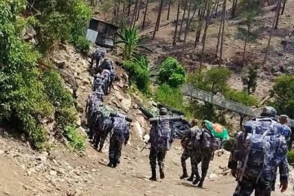 सशस्त्र प्रहरी बलको टोली बाजुरा र हुम्लाको सीमा लाम्पाटा पुग्यो