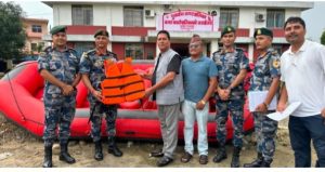 पुर्नबास नगरपालिकाद्वारा विपद् उद्धार सामग्री हस्तान्तरण पुर्नबास नगरपालिकाद्वारा विपद् उद्धार सामग्री हस्तान्तरण