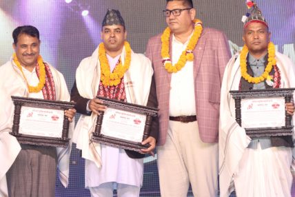 सुदूर–कर्णाली स्टारमा २० प्रतिभाको प्रतिस्पर्धा, तीन स्रष्टा सम्मानित