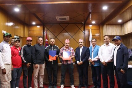 धनगढीका १६ खेल मैदानमा ग्रासरुट फुटबल विकास कार्यक्रम सञ्चालन हुने
